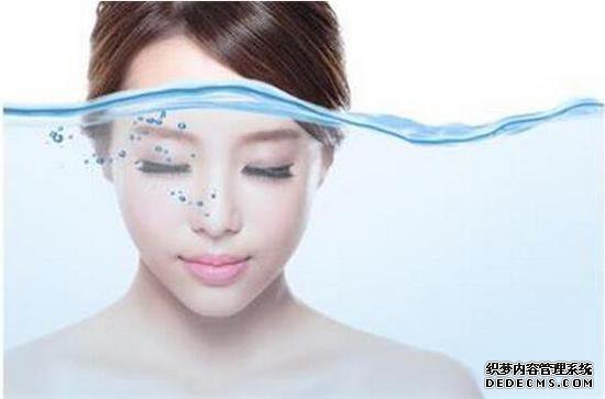女性,年龄增长