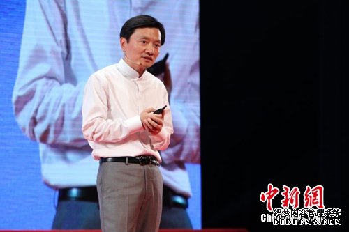 浙师大网络安全学院院长、杭州安恒信息技术有限公司董事长兼总裁范渊(摄影:徐瀚文)